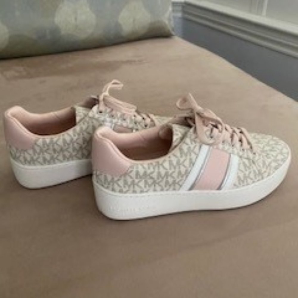 Michael Kors Sneakers